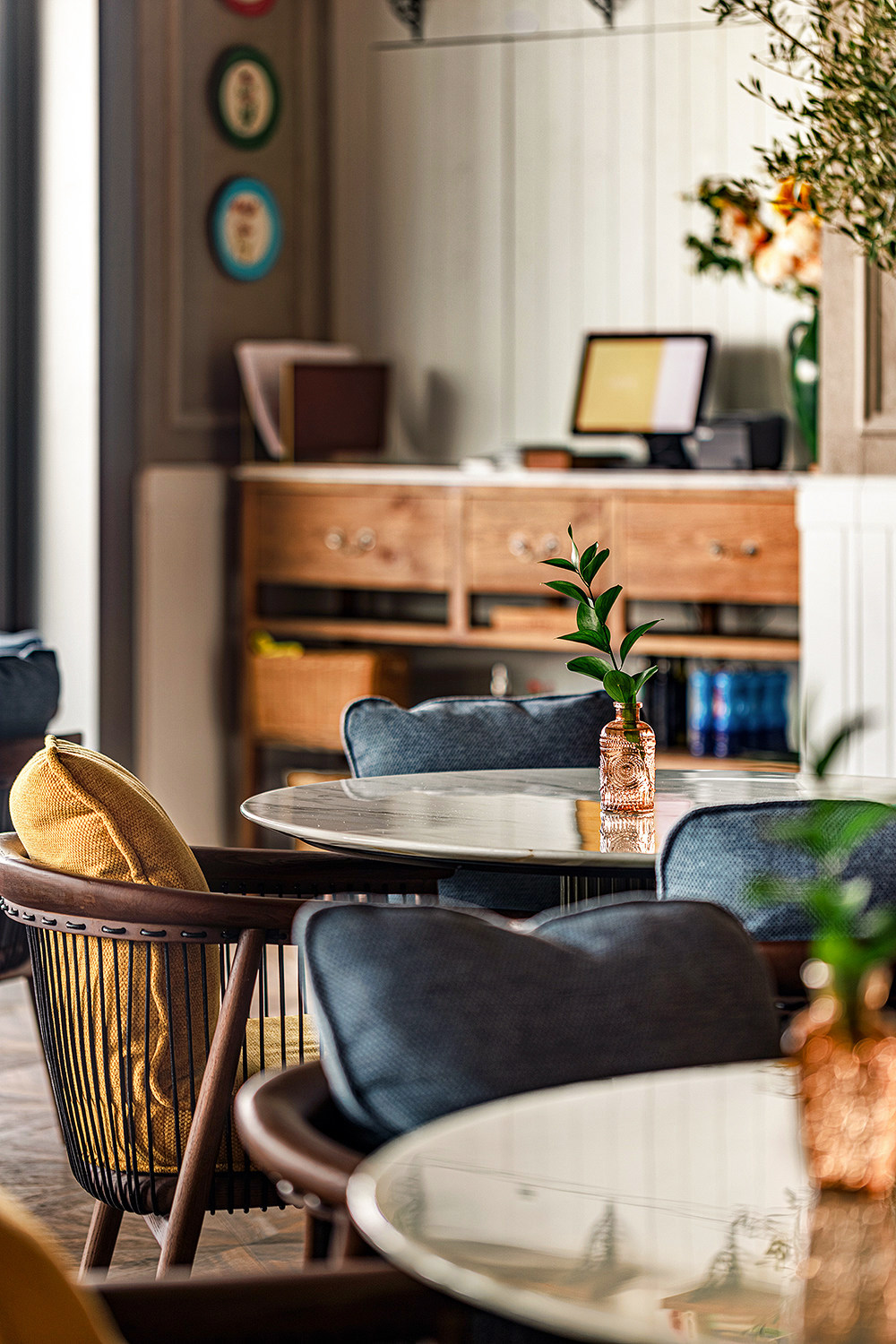 Restaurant interior retouching for commercial photography